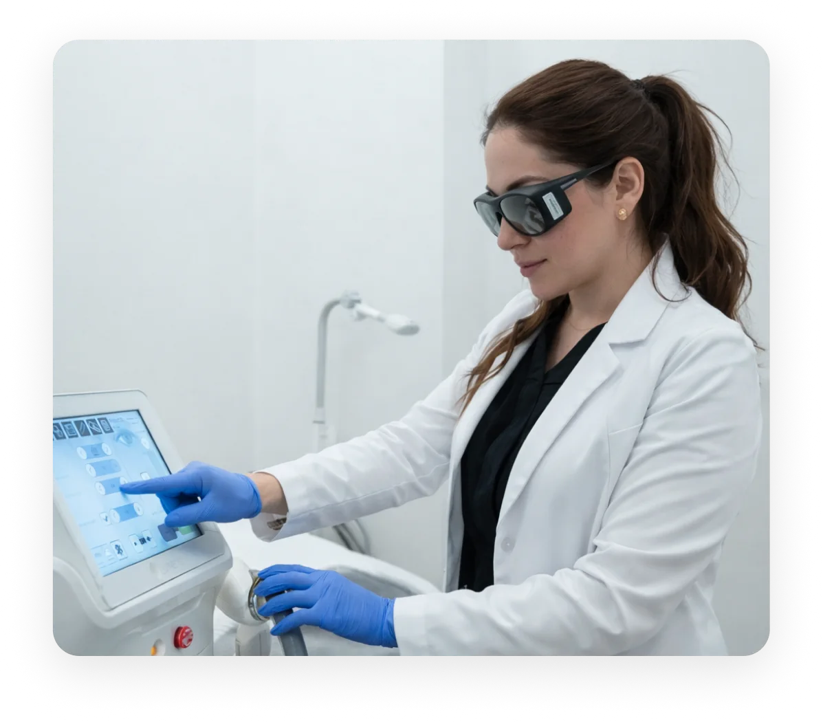 Aesthetic professional performing treatment